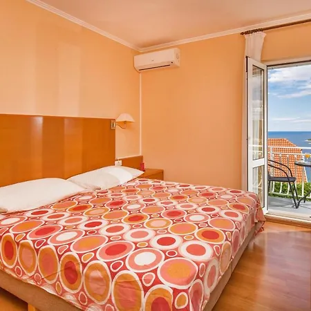 公寓 Nany - Two Bedroom With Balcony And Sea View *